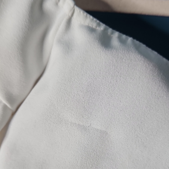 Boohoo Women's Crepe Wrap White Crop Top NWT 10 - Picture 7 of 12